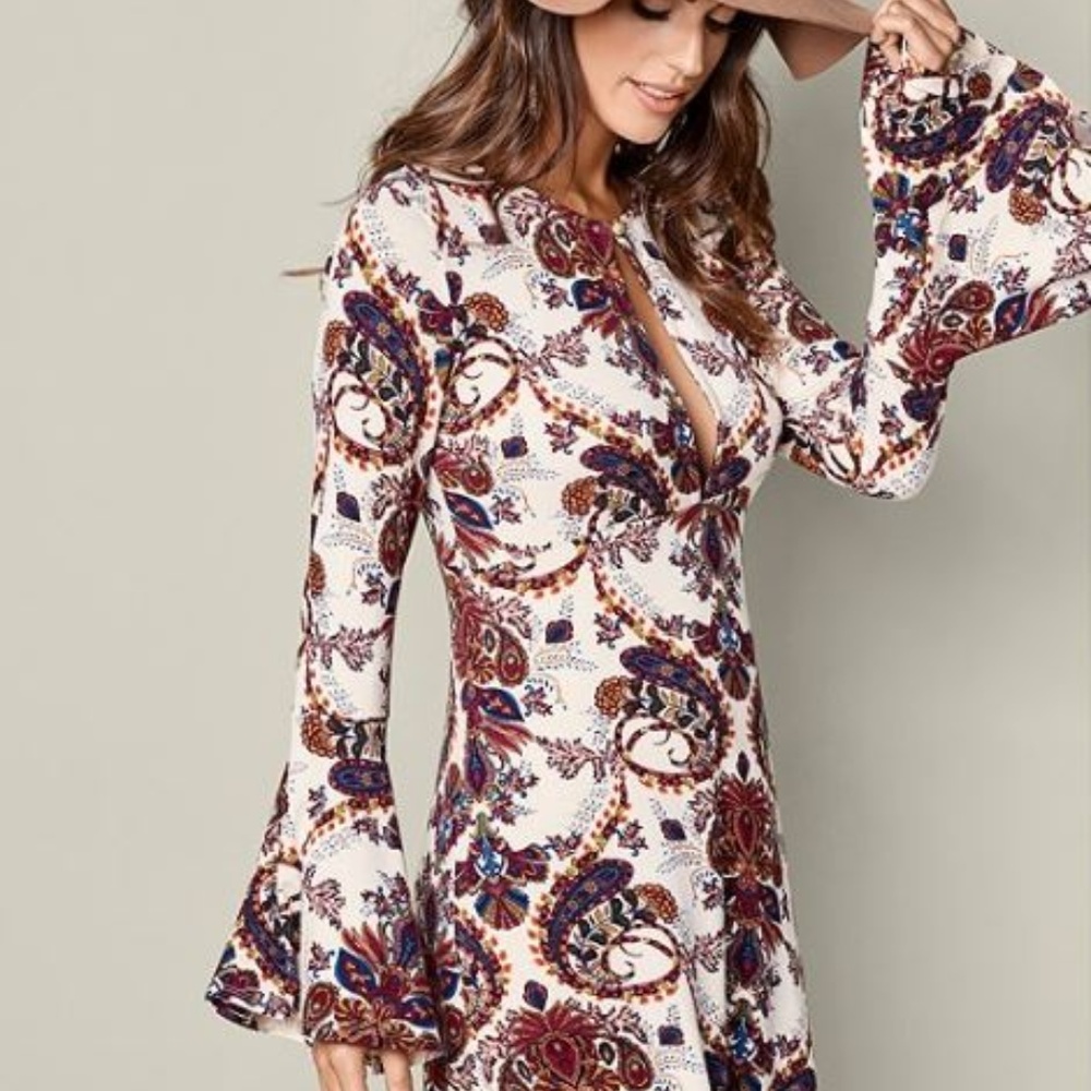 **NWOT**  PAISLEY BOHO DRESS